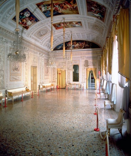 Palazzo Milzetti in novembre 2023